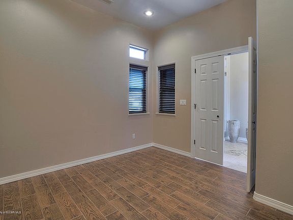 4th image of 6525  Club House Drive