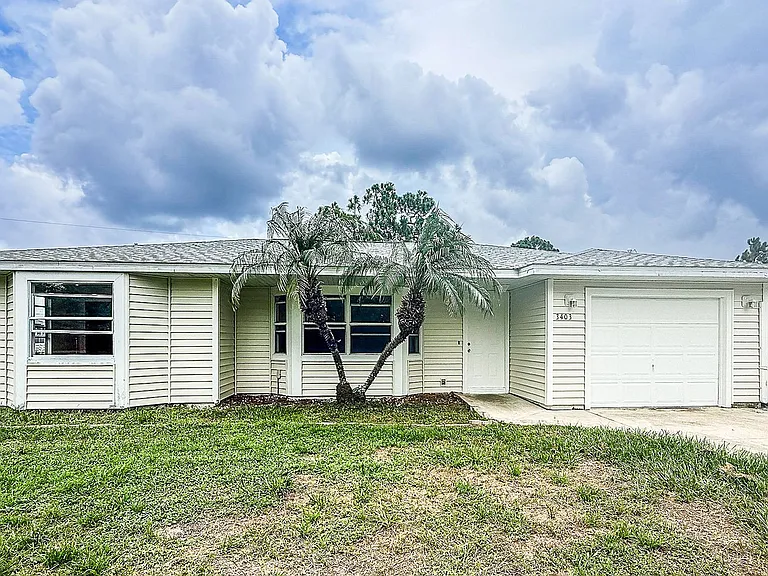 11028 Corrigan Ave — Photo 14
