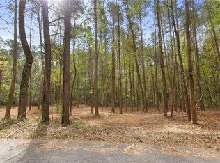 6 Bolt Rd, Westminster, SC 29693