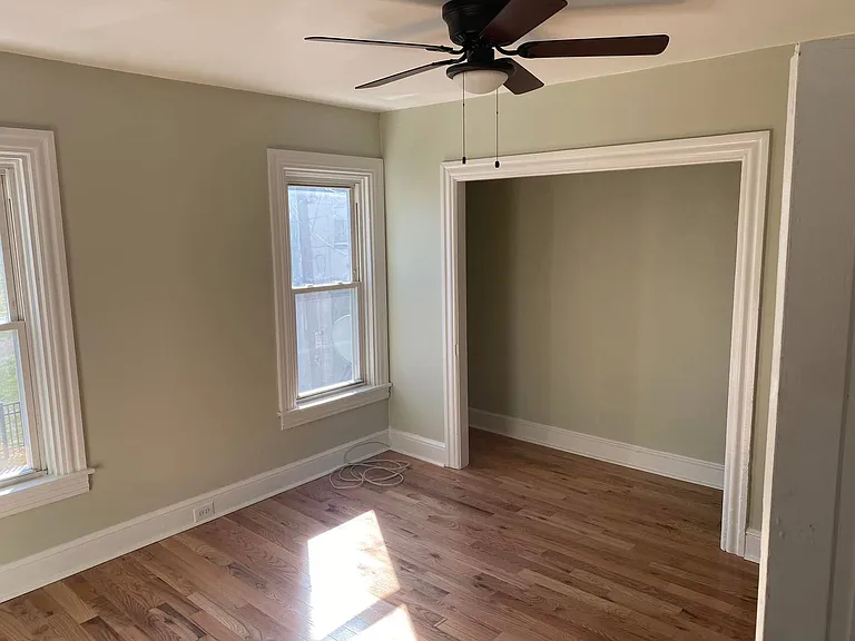 31 W Frederick St — Photo 2