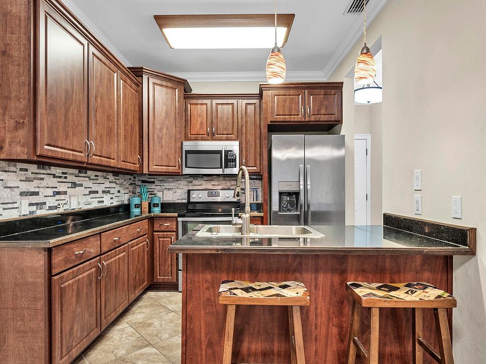 1st image of 200 Sandestin Ln APT 803