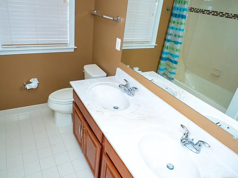 22535 Willington Sq — Photo 61