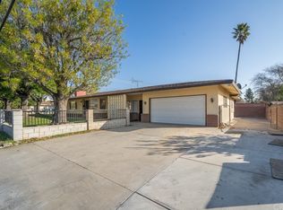 8237 Mango Ave, Fontana, CA 92335