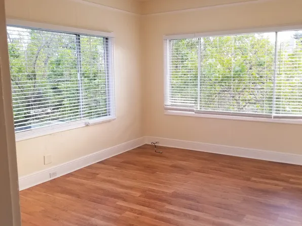 1717 Euclid Ave #11, Berkeley, CA 94709