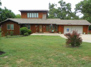 210 Eagle Ridge Rd, Joplin, MO 64804