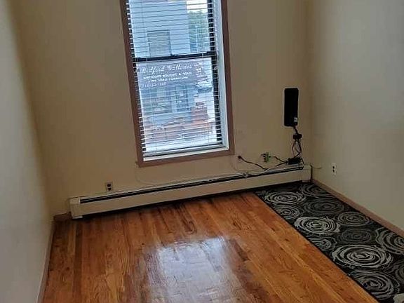 4th image of 1165 Bedford Ave #2