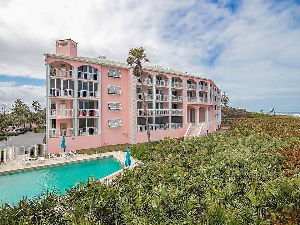 2nd image of 1701 NE Ocean Blvd APT 305
