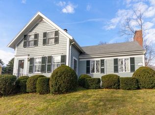 7 Kents Ln, Hingham, MA 02043