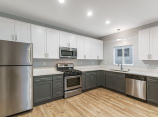 Beautiful 2 bedroom in Echo Park/Silver Lake with parking! **2 weeks off the rent, Los Angeles, CA 90026