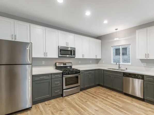 Beautiful 2 bedroom in Echo Park/Silver Lake with parking!, 415 N Coronado St, Los Angeles, CA 90026