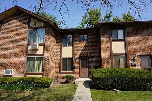 1st image of 17W700 14th St #700