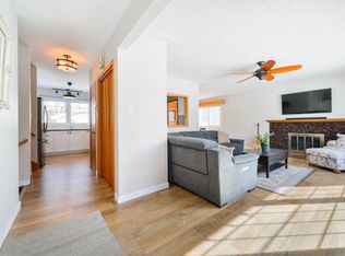 15714 89a Ave NW, Edmonton, AB T5R4T2