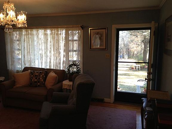 5th image of 807 N 14th St