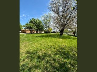 575 Cedar Cross Rd, Dubuque, IA 52003