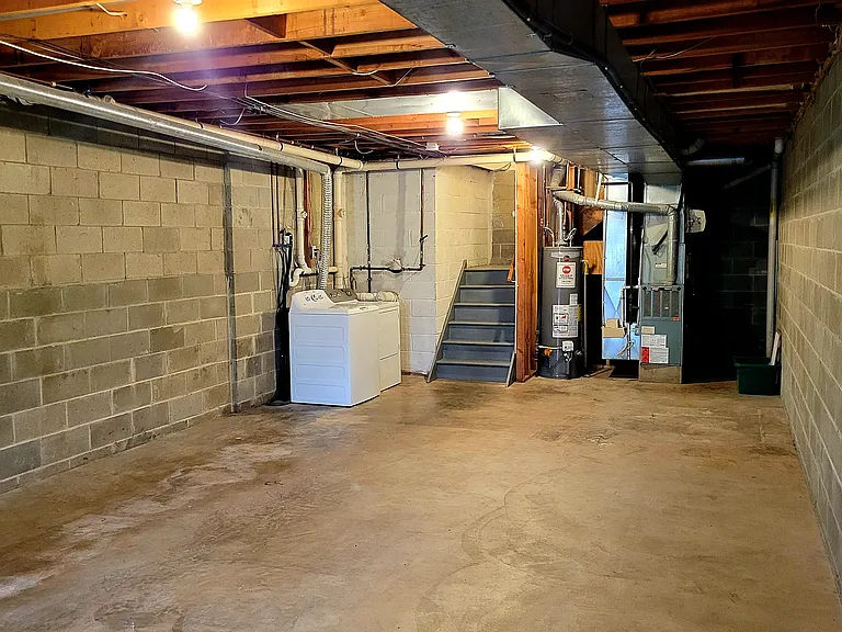 1114 Oakcroft Ln — Photo 29