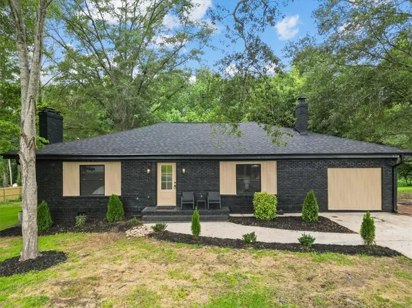 528 Garvin St, Pickens, SC 29671