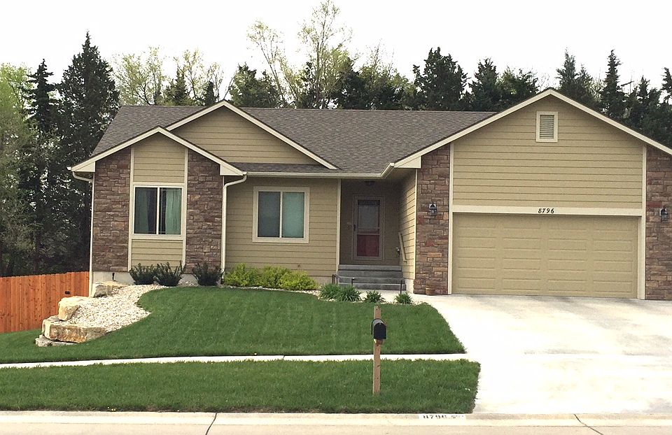 1st image of 6812 Crystal Hill Ln