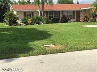 1013 SE 9th St, Cape Coral, FL 33990