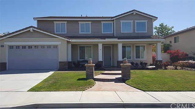 View of the front of 17078 Lime Tree Lane Riverside CA 92503