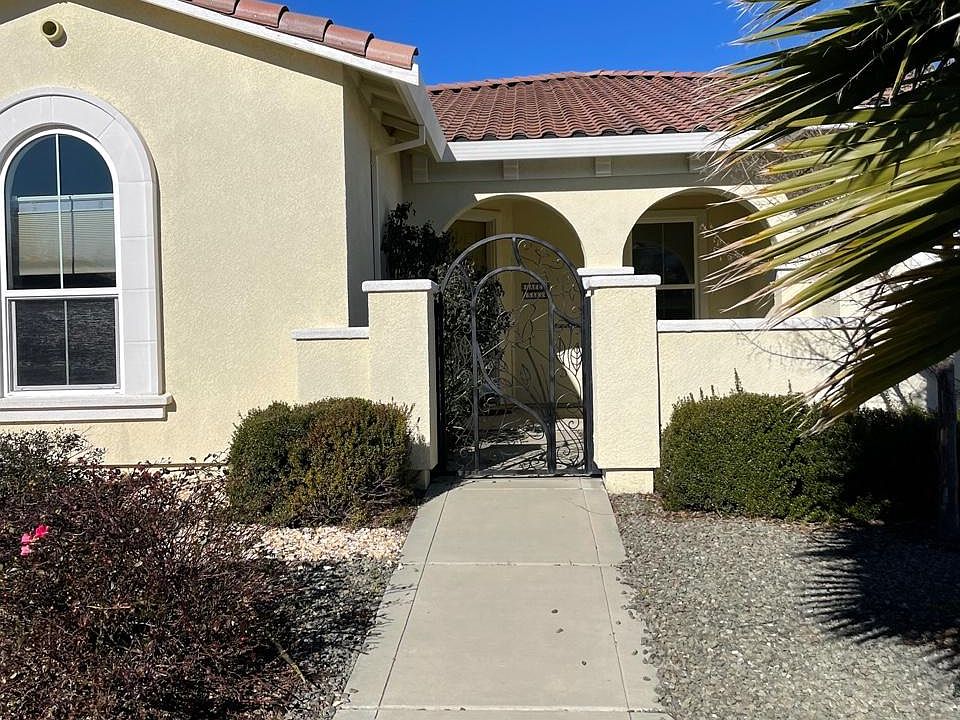 1st image of 2355 Muller Dr