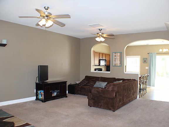2nd image of 56 Logan Ln