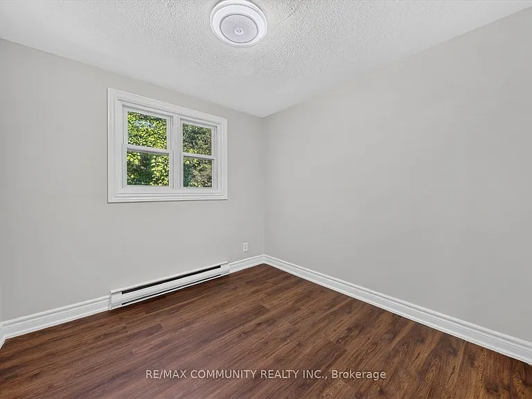 850 Huntingwood Dr #15 — Photo 23