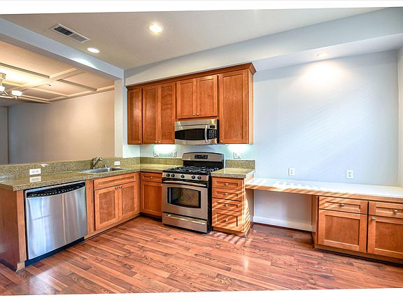 3rd image of 217 Kentdale Pl