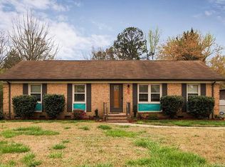 6212 Old Coach Rd, Charlotte, NC 28215