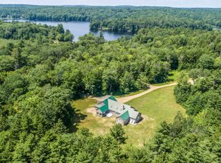 33 Percys Cove Rd, Nobleboro, ME 04555