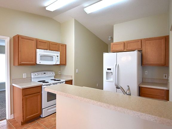 3rd image of 1669 Cypress Woods Cir