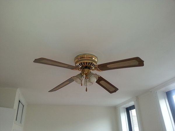 1st image of 388 Parkside Ave