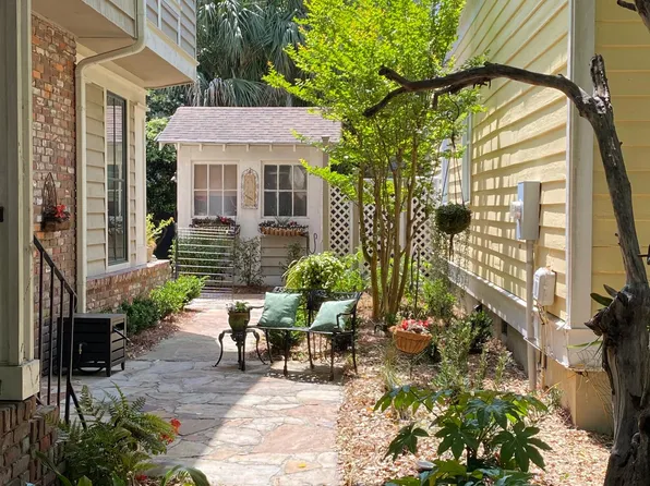 45A Gadsden St #A, Charleston, SC 29401