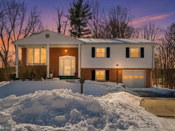 4907 Kenyon Ct, Woodbridge, VA 22193