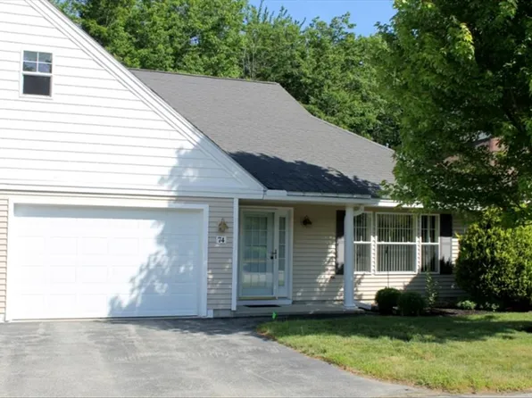74 Macintosh Ln, Old Orchard Beach, ME 04064