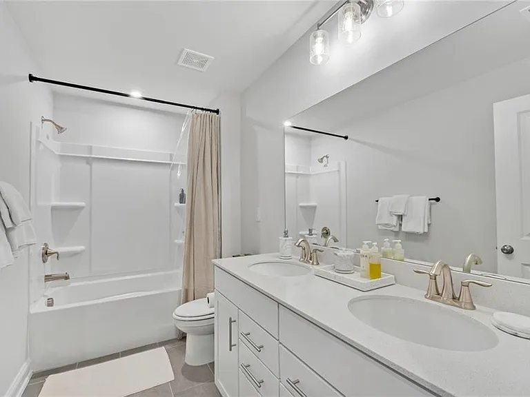 400 Renwood Trl — Photo 35