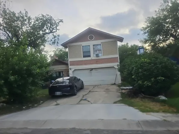 8414 Cascade Ridge Dr, San Antonio, TX 78239
