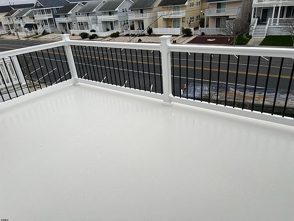 4th image of 5515 West Ave Floor 2