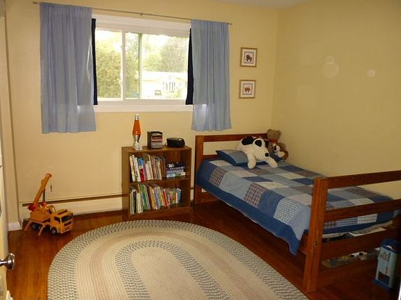 4th image of 249 Brookwood Dr