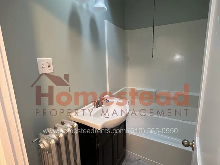 430 Glendale Rd — Photo 12