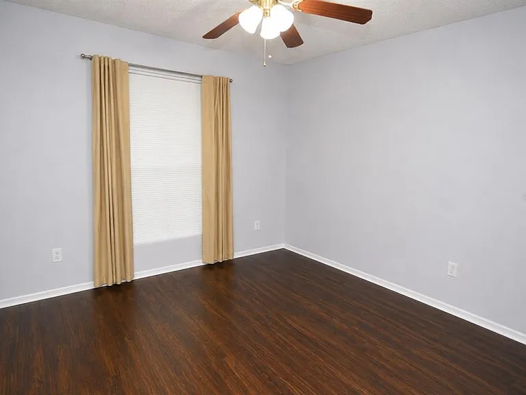 8718 Mallard Reserve Dr #104 — Photo 31