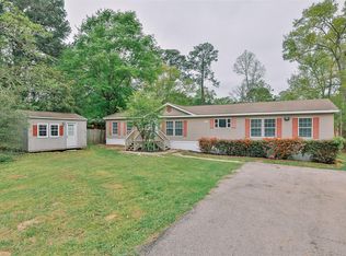1520 W Creek Dr, Conroe, TX 77304