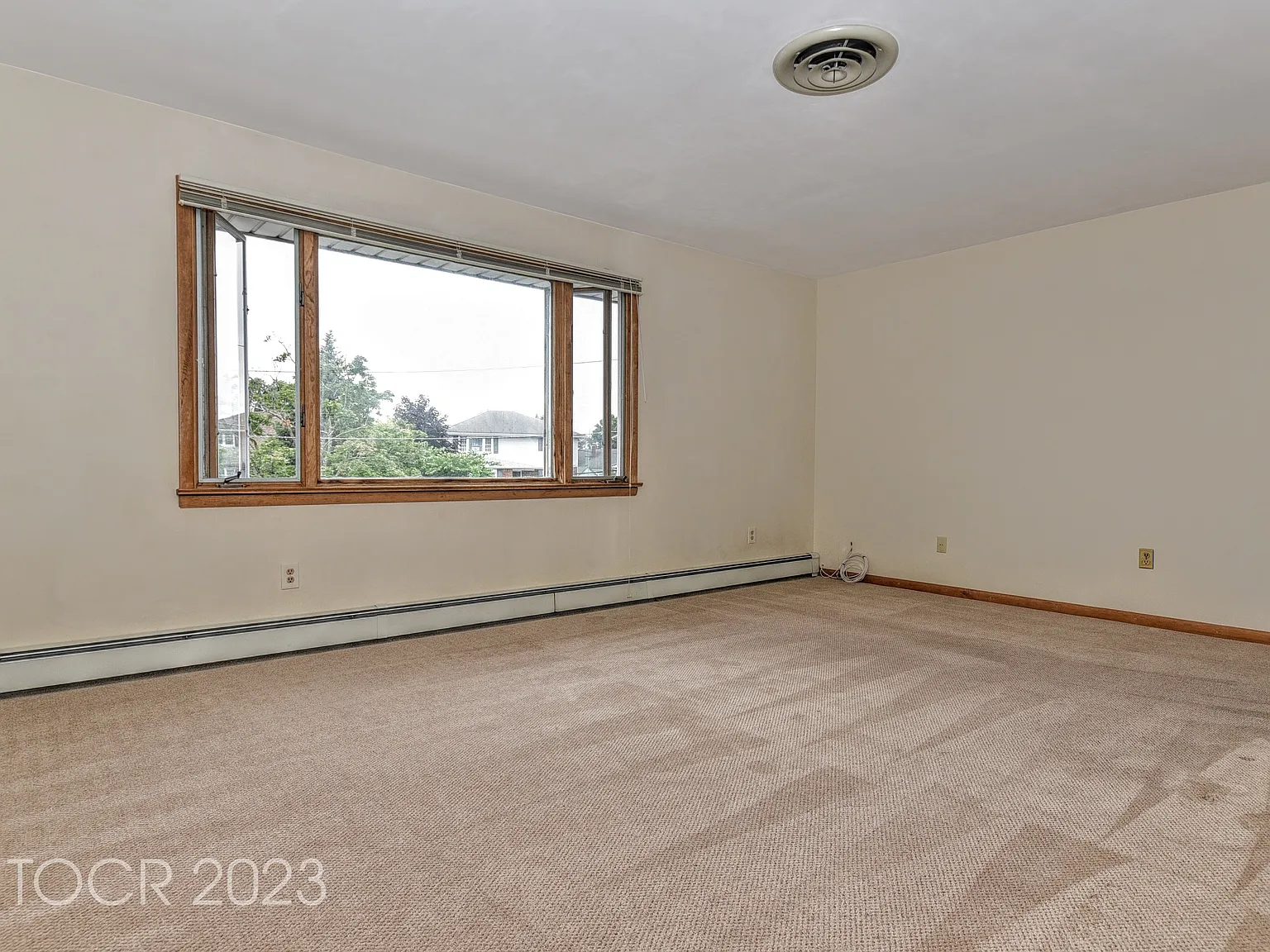 2 bed, $2,400 — Photo 3