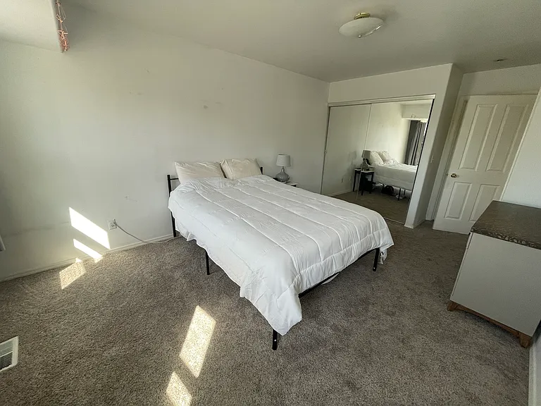 2051 E 36th Ave #1 — Photo 20