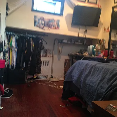 Rented by Nooklyn NYC LLC | media 51