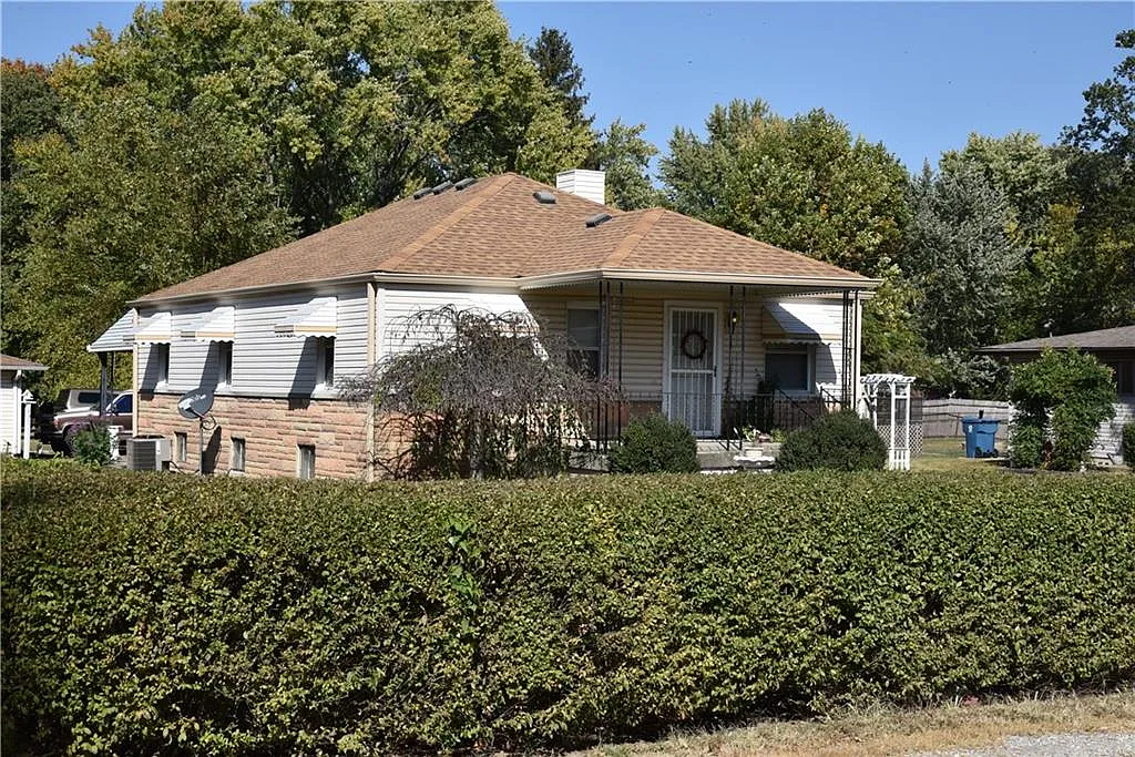 4414 Gadsden St photo 1