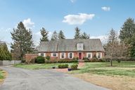 Field Ln-S1112-001.jpg