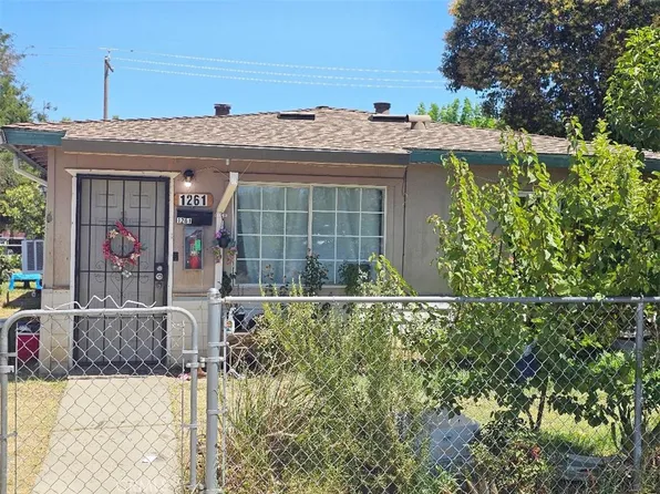 118 T St, Merced, CA 95341
