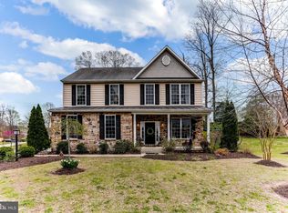 1347 Old Mountain Rd, Pasadena, MD 21122