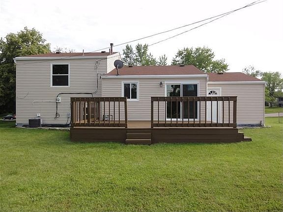 2nd image of 102 Havenwood Dr