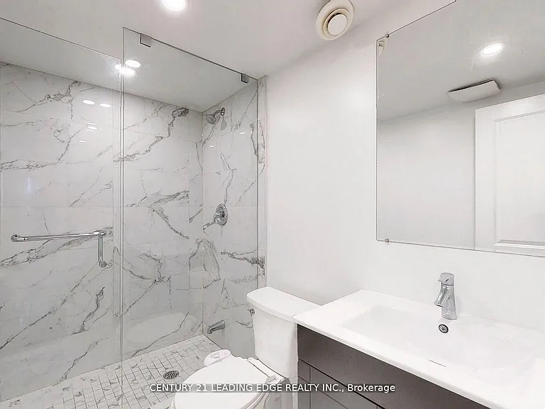 70 Wexford Blvd #BASEMENT — Photo 24